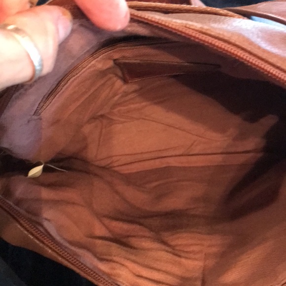 RELIC BROWN CROSSBODY BAG - Picture 11 of 13